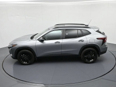 Used 2025  Chevrolet Trax FWD 4dr ACTIV at Landmark Auto Credit Center near springfield&comma; IL