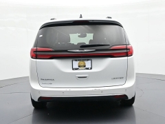 Used 2023  Chrysler Pacifica Limited FWD at Landmark Auto Credit Center near springfield&comma; IL