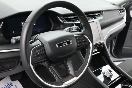 Used 2023  Jeep Grand Cherokee Laredo 4x4 at Landmark Auto Credit Center near springfield&comma; IL