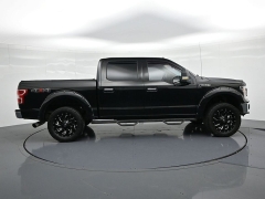 Used 2018  Ford F-150 4WD SuperCrew XLT 5 1&sol;2 w&sol;Luxury Pkg at Landmark Auto Credit Center near springfield&comma; IL