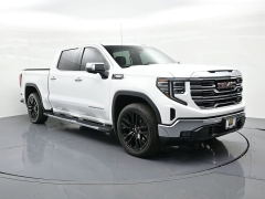 Used 2025  GMC Sierra 1500 4WD Crew Cab 147" SLT at Landmark Auto Credit Center near springfield&comma; IL