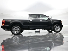 Used 2022  Ford Super Duty F-350 SRW 4WD Crew Cab Box at Landmark Auto Credit Center near springfield&comma; IL