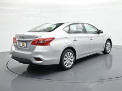 Used 2017  Nissan Sentra SV CVT at Landmark Auto Credit Center near springfield&comma; IL