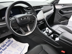 Used 2023  Jeep Grand Cherokee L Limited 4x4 at Landmark Auto Credit Center near springfield&comma; IL