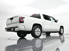 Used 2023  Nissan Frontier Crew Cab 4x2 SV Auto at Landmark Auto Credit Center near springfield&comma; IL
