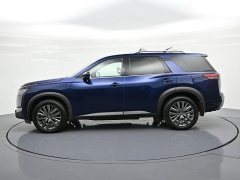 Used 2024  Nissan Pathfinder SL 2WD at Landmark Auto Credit Center near springfield&comma; IL