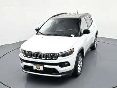 Used 2025  Jeep Compass Limited 4x4 at Landmark Auto Credit Center near springfield&comma; IL
