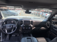 Used 2020  GMC Sierra 2500HD 4WD Crew Cab 159" Denali at Landmark Auto Credit Center near springfield&comma; IL