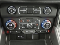 Used 2021  Chevrolet Tahoe 4WD 4dr Z71 at Landmark Auto Credit Center near springfield&comma; IL