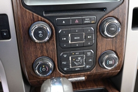 Used 2013  Ford F-150 4WD SuperCrew at Landmark Auto Credit Center near springfield&comma; IL
