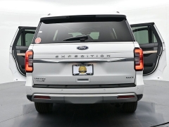 Used 2024  Ford Expedition Max Limited 4x4 at Landmark Auto Credit Center near springfield&comma; IL