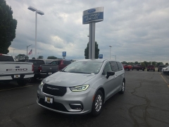  2024 Chrysler Pacifica Touring L FWD at Landmark Auto Credit Center near springfield&comma; IL