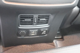 Used 2019  Nissan Titan 4x2 King Cab SV at Landmark Auto Credit Center near springfield&comma; IL