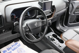 Used 2023  Ford Bronco Sport Outer Banks 4x4 at Landmark Auto Credit Center near springfield&comma; IL