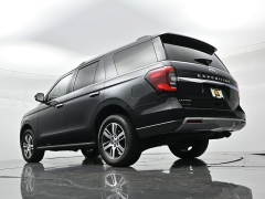 Used 2024  Ford Expedition Limited 4x4 at Landmark Auto Credit Center near springfield&comma; IL