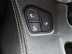 Used 2019  GMC Yukon 4d SUV 4WD SLT at Landmark Auto Credit Center near springfield&comma; IL