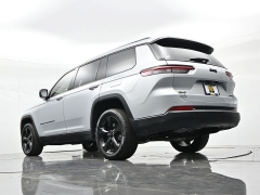 Used 2025  Jeep Grand Cherokee L Limited 4x4 at Landmark Auto Credit Center near springfield&comma; IL