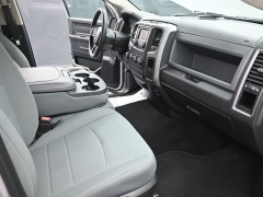 Used 2017  Ram 1500 Express 4x4 Quad Cab 6'4" Box at Landmark Auto Credit Center near springfield&comma; IL