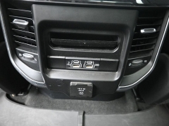 Used 2020  Ram 1500 4WD Crew Cab Laramie at Landmark Auto Credit Center near springfield&comma; IL