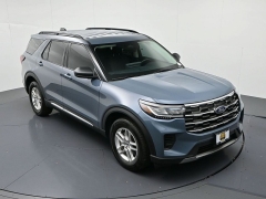 Used 2025  Ford Explorer Active 4WD at Landmark Auto Credit Center near springfield&comma; IL