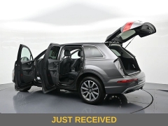 Used 2019  Audi Q7 4d SUV 3&period;0T Quattro Premium at Landmark Auto Credit Center near springfield&comma; IL