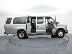 Used 2009  Ford Econoline Cargo Van E-350 Super Duty Ext at Landmark Auto Credit Center near springfield&comma; IL