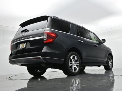 Used 2024  Ford Expedition Limited 4x4 at Landmark Auto Credit Center near springfield&comma; IL