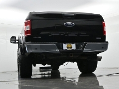 Used 2018  Ford F-150 4WD SuperCrew XLT 5 1&sol;2 w&sol;Luxury Pkg at Landmark Auto Credit Center near springfield&comma; IL