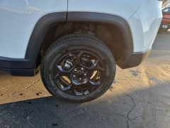 Used 2023  Jeep Compass Trailhawk 4x4 at Landmark Auto Credit Center near springfield&comma; IL