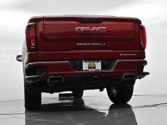 Used 2023  GMC Sierra 1500 4WD Crew Cab 147" Denali at Landmark Auto Credit Center near springfield&comma; IL