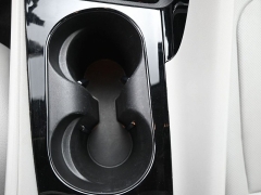 Used 2024  Hyundai Elantra Limited IVT at Landmark Auto Credit Center near springfield&comma; IL