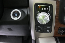 Used 2015  Ram 1500 4WD Crew Cab Laramie at Landmark Auto Credit Center near springfield&comma; IL