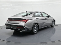 Used 2024  Hyundai Elantra SEL IVT at Landmark Auto Credit Center near springfield&comma; IL