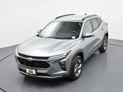 Used 2025  Chevrolet Trax FWD 4dr LT at Landmark Auto Credit Center near springfield&comma; IL