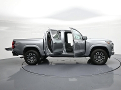 Used 2023  Chevrolet Colorado 4WD Crew Cab Z71 at Landmark Auto Credit Center near springfield&comma; IL