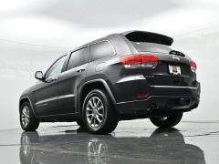 Used 2015  Jeep Grand Cherokee 4WD 4dr Overland at Landmark Auto Credit Center near springfield&comma; IL