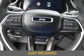 Used 2023  Jeep Grand Cherokee Limited 4x4 at Landmark Auto Credit Center near springfield&comma; IL