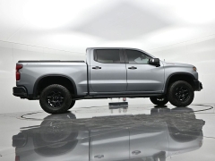 Used 2023  Chevrolet Silverado 1500 4WD Crew Cab 147" ZR2 at Landmark Auto Credit Center near springfield&comma; IL