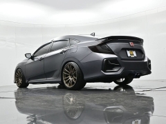 Used 2018  Honda Civic Si Sedan Manual at Landmark Auto Credit Center near springfield&comma; IL