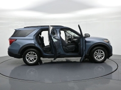 Used 2025  Ford Explorer Active 4WD at Landmark Auto Credit Center near springfield&comma; IL