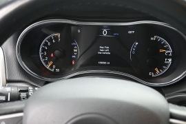 Used 2020  Jeep Grand Cherokee Laredo 4x4 at Landmark Auto Credit Center near springfield&comma; IL