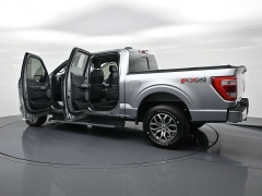 Used 2022  Ford F-150 4WD SuperCrew Box at Landmark Auto Credit Center near springfield&comma; IL