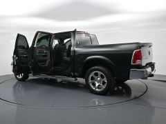 Used 2015  Ram 1500 4WD Crew Cab Laramie at Landmark Auto Credit Center near springfield&comma; IL