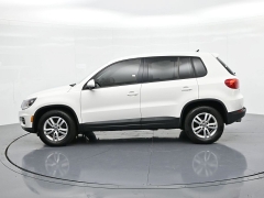 Used 2014  Volkswagen Tiguan 4MOTION 4dr Auto S at Landmark Auto Credit Center near springfield&comma; IL