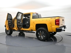 Used 2018  Chevrolet Silverado 1500 4WD Crew Cab LT at Landmark Auto Credit Center near springfield&comma; IL