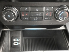 Used 2018  Ford F-150 4WD SuperCab Lariat at Landmark Auto Credit Center near springfield&comma; IL