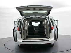 Used 2023  Chrysler Pacifica Limited FWD at Landmark Auto Credit Center near springfield&comma; IL