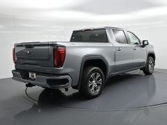 Used 2026  GMC Sierra 1500 4WD Crew Cab 147" SLT at Landmark Auto Credit Center near springfield&comma; IL