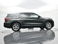 Used 2023  Ford Explorer Base 4WD at Landmark Auto Credit Center near springfield&comma; IL