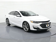 Used 2020  Chevrolet Malibu 4d Sedan Premier at Landmark Auto Credit Center near springfield&comma; IL